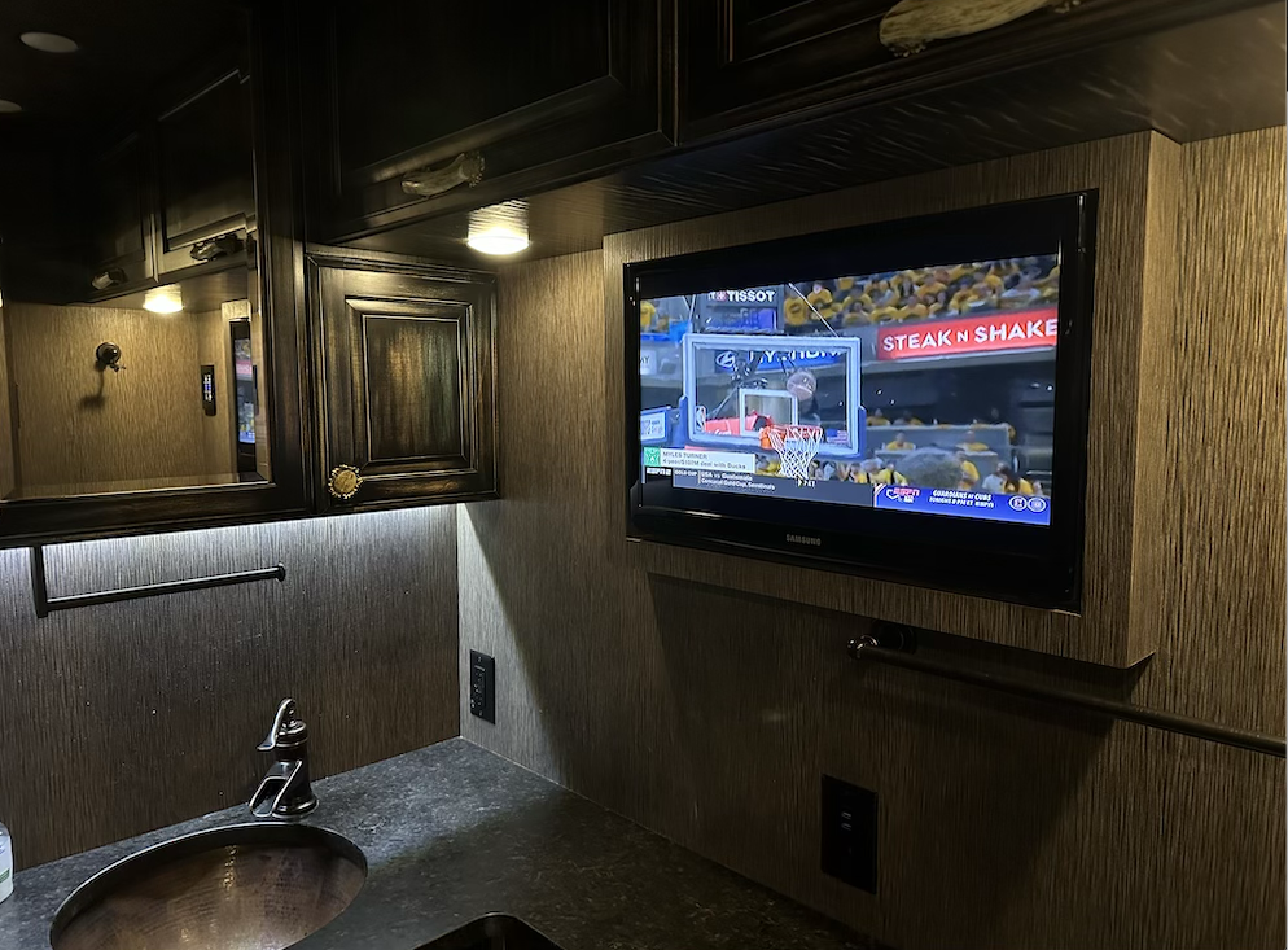 2015 Prevost X3 For Sale